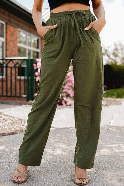 Pantaloni con gambe lunghe e dritte con tasche elastiche in vita con coulisse verde