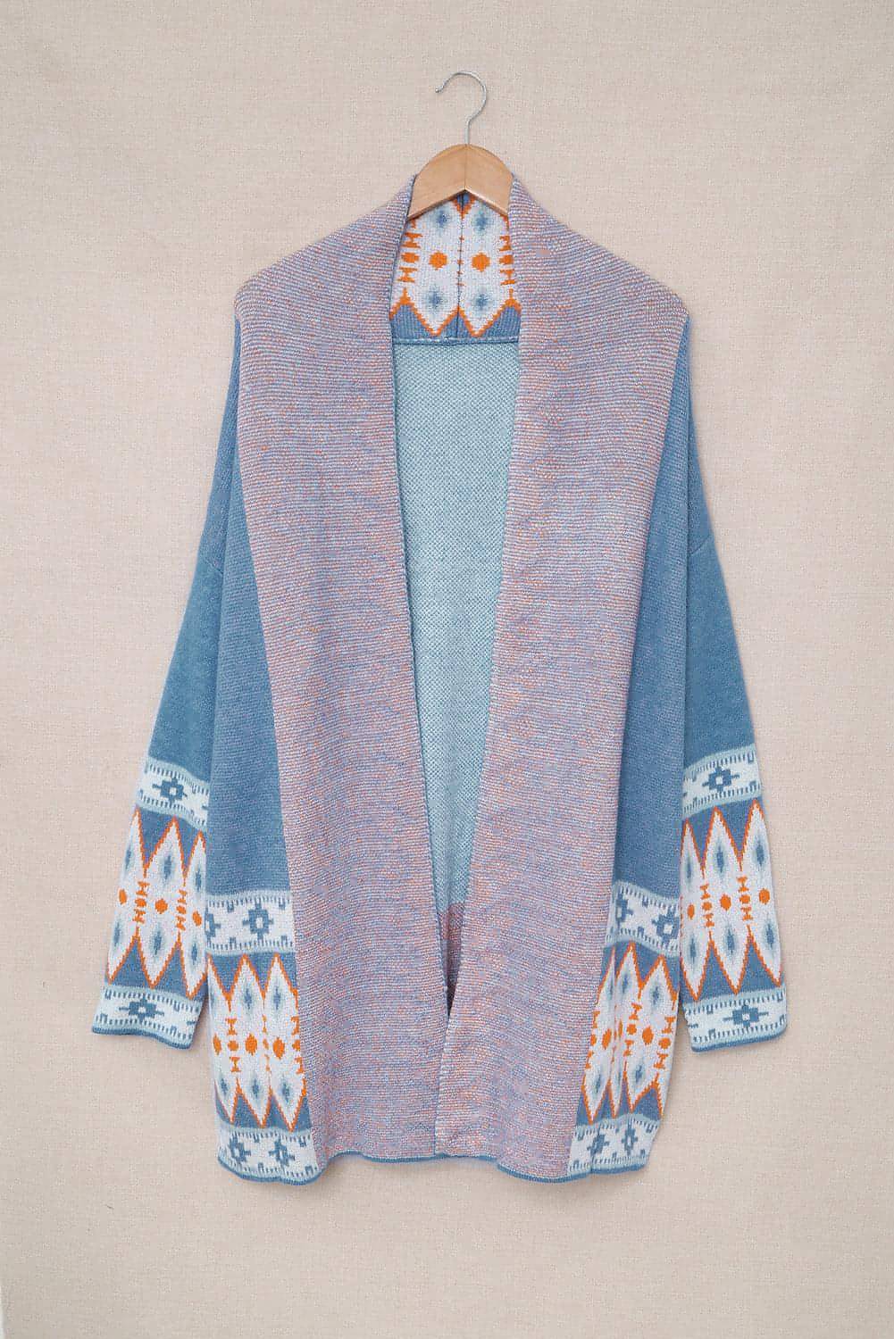 Cardigan i thurur me printim blu Aztec të hapur