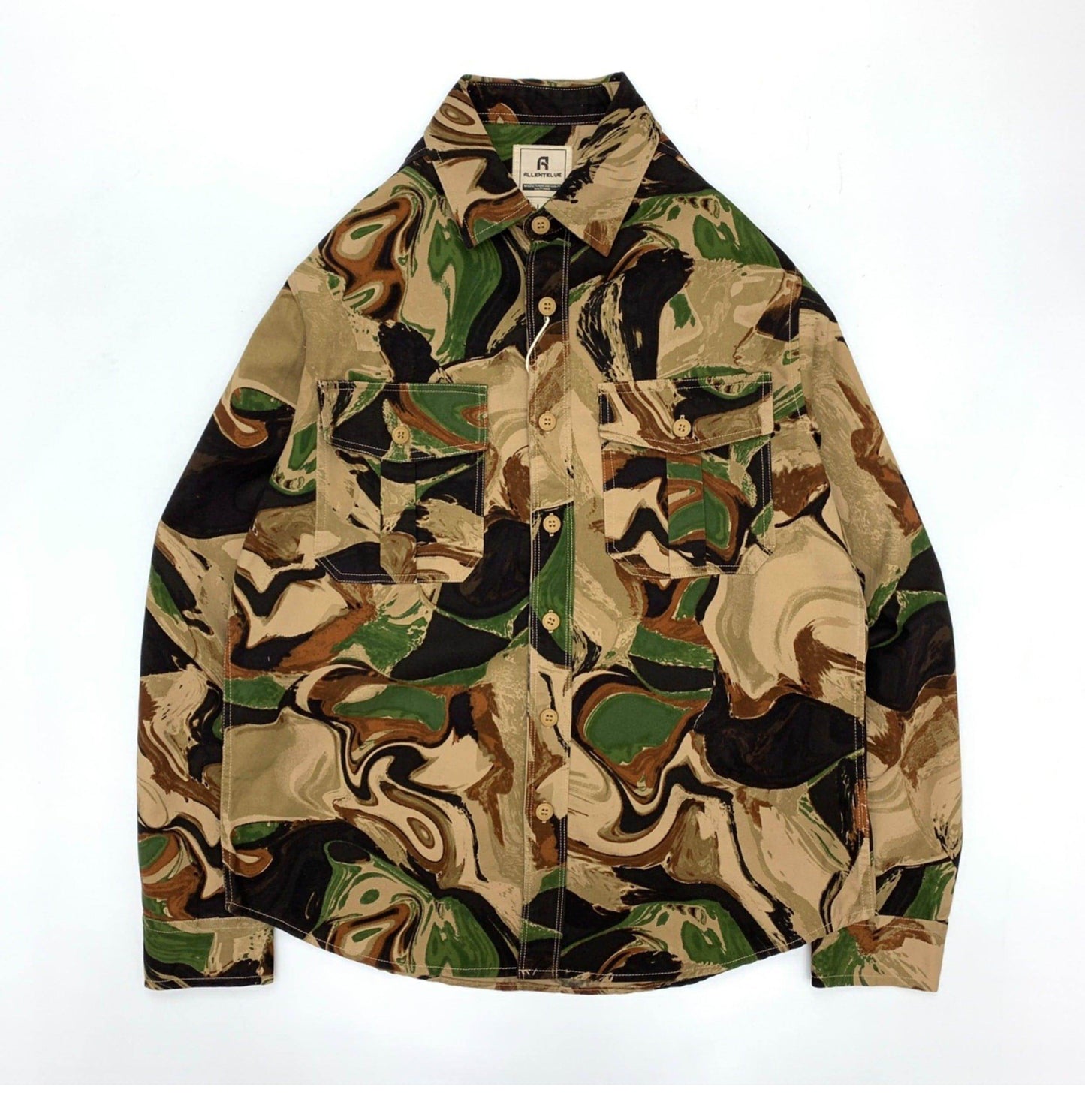 Hermosa camisa de vestir de camuflaje para hombre