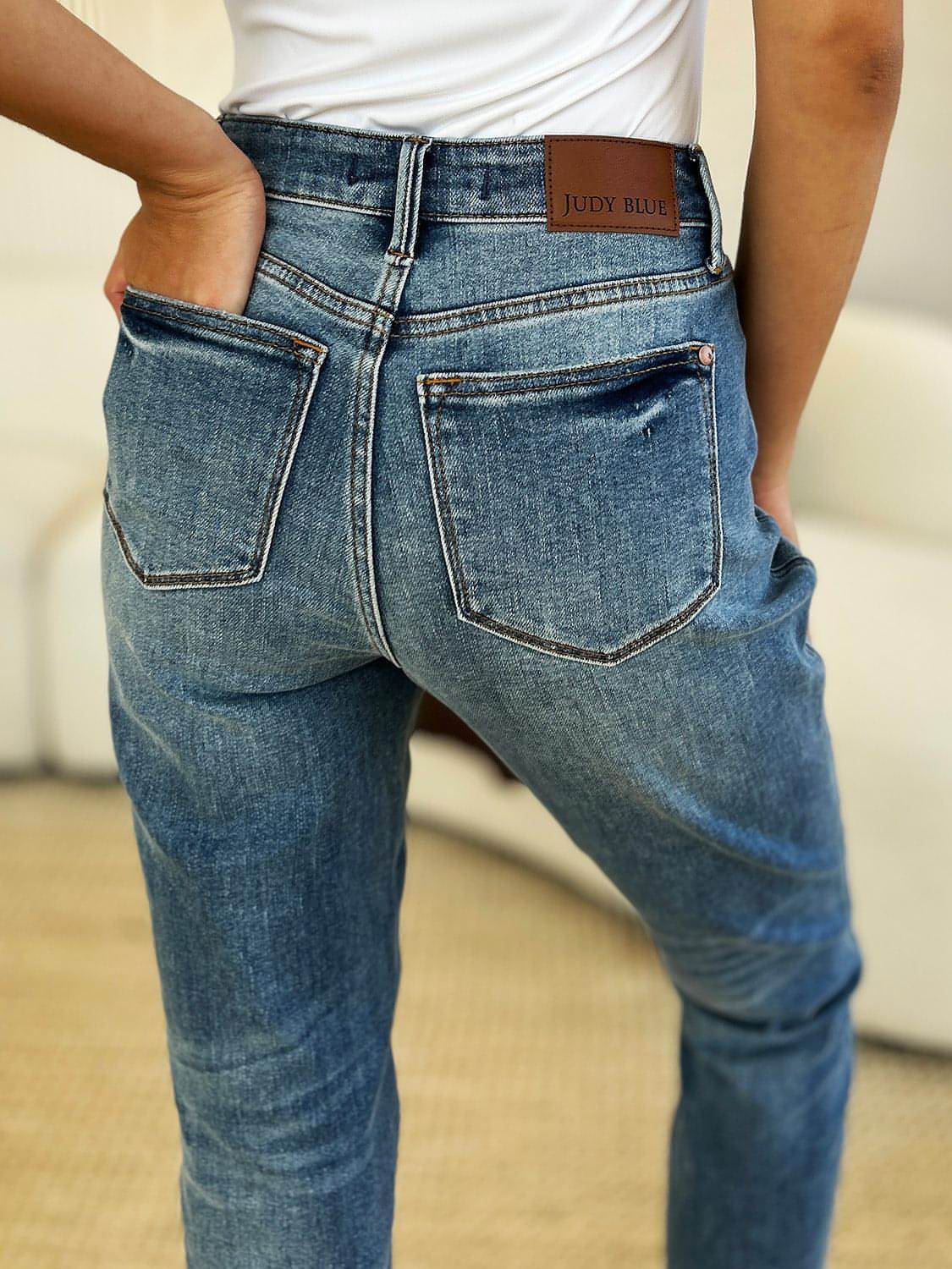 Judy Blue Tam Boy Orta Bel Sert Magic Release Hem Jeans