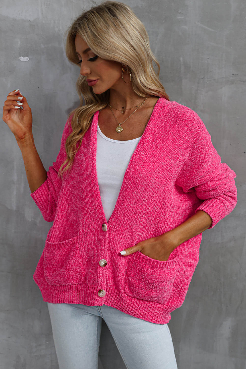 Roseknöpfe vorne steckte Pullover -Strickjacke