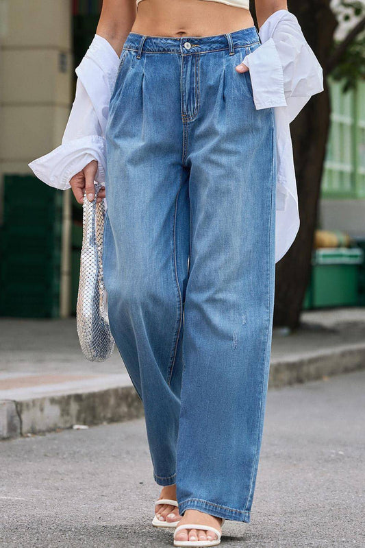 Blaue Slouchy-Jeans mit weitem Bein