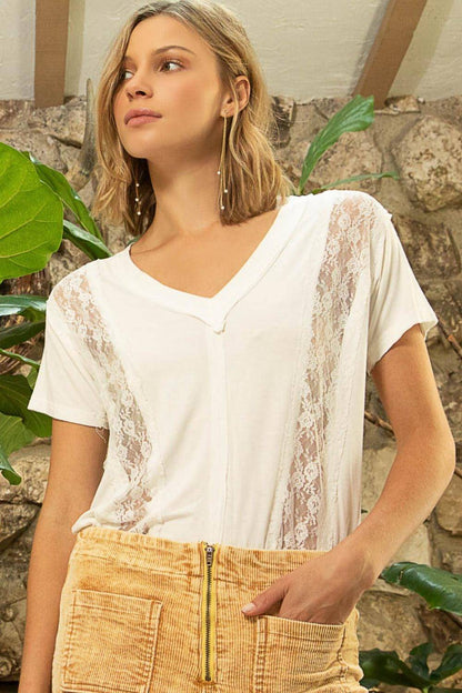 Pol Insert Lace Out Out Outsam Detalhe Camiseta de Gão de Manga Curta