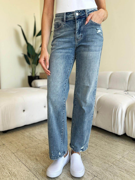 Judy Blue – Gerade geschnittene Jeans mit mittelhohem Bund und Used-Look in voller Größe