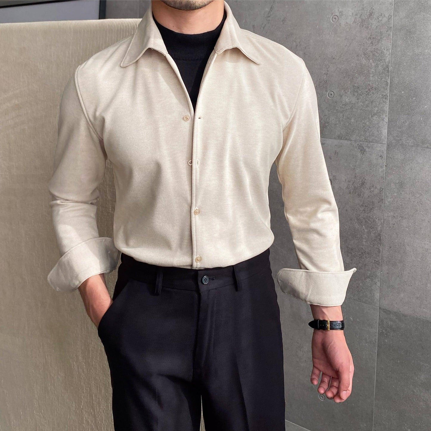 Camisa de vestido versátil casual para homens da moda