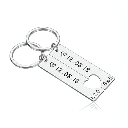 Customized Couples Keychain – Personalized Gift for Boyfriend, Girlfriend, Husband & Wife