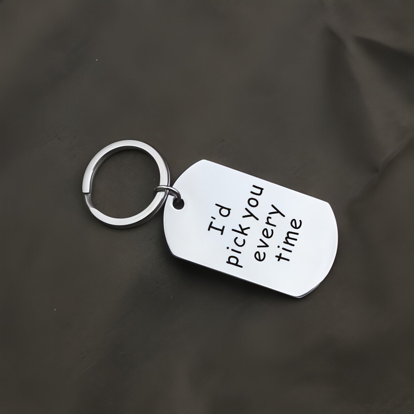 Custom Engraved Titanium Steel Keychain – Personalized Gift