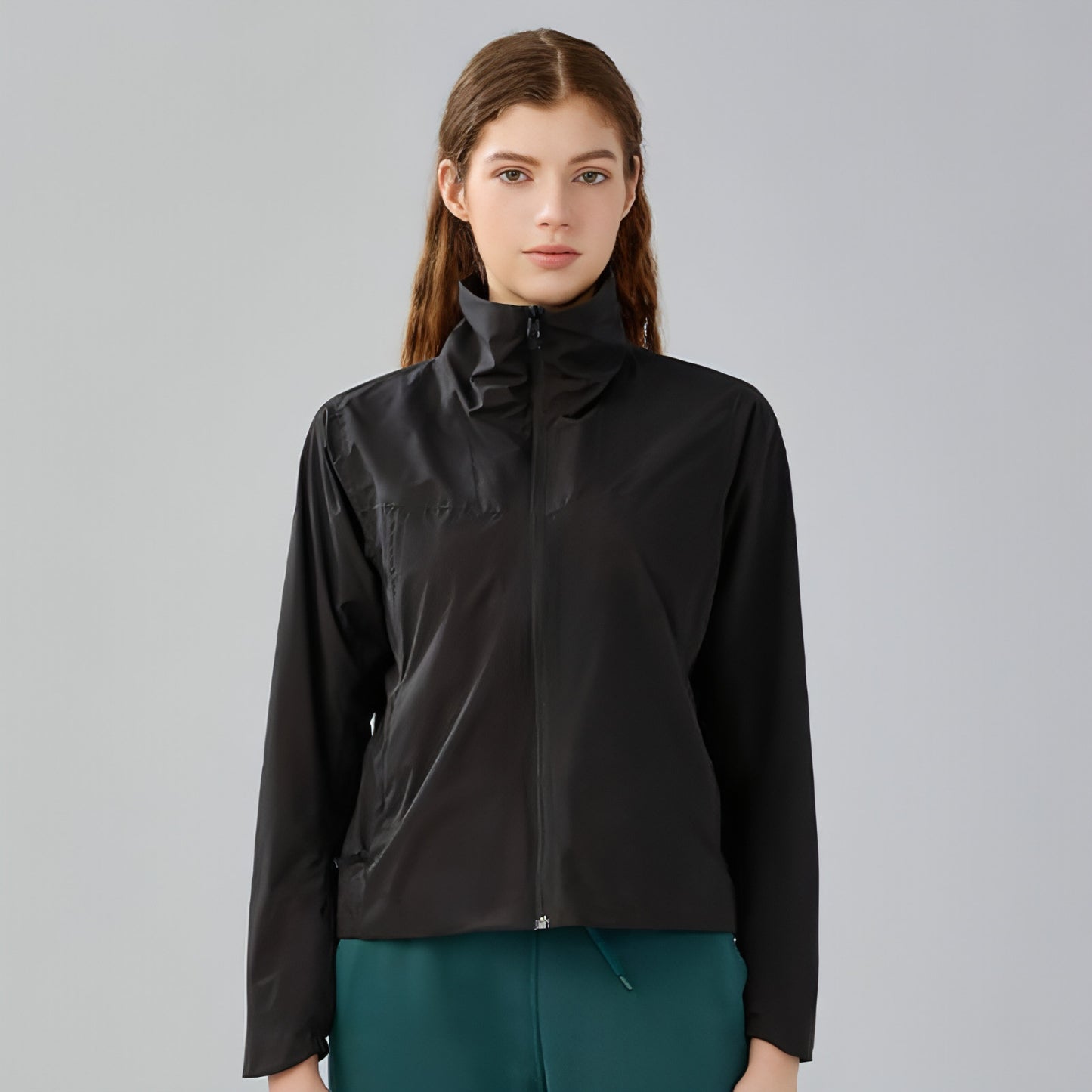 Chaqueta de exterior de cuello alto resistente al viento y al viento de caparazón blando nueva de otoño e invierno para mujer