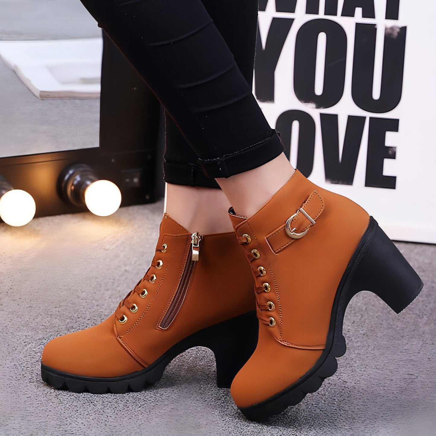 A.1 Cross strappy boots Women