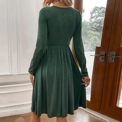 Waist-tight Round Neck Button Pocket Knitted Long-sleeved Dress