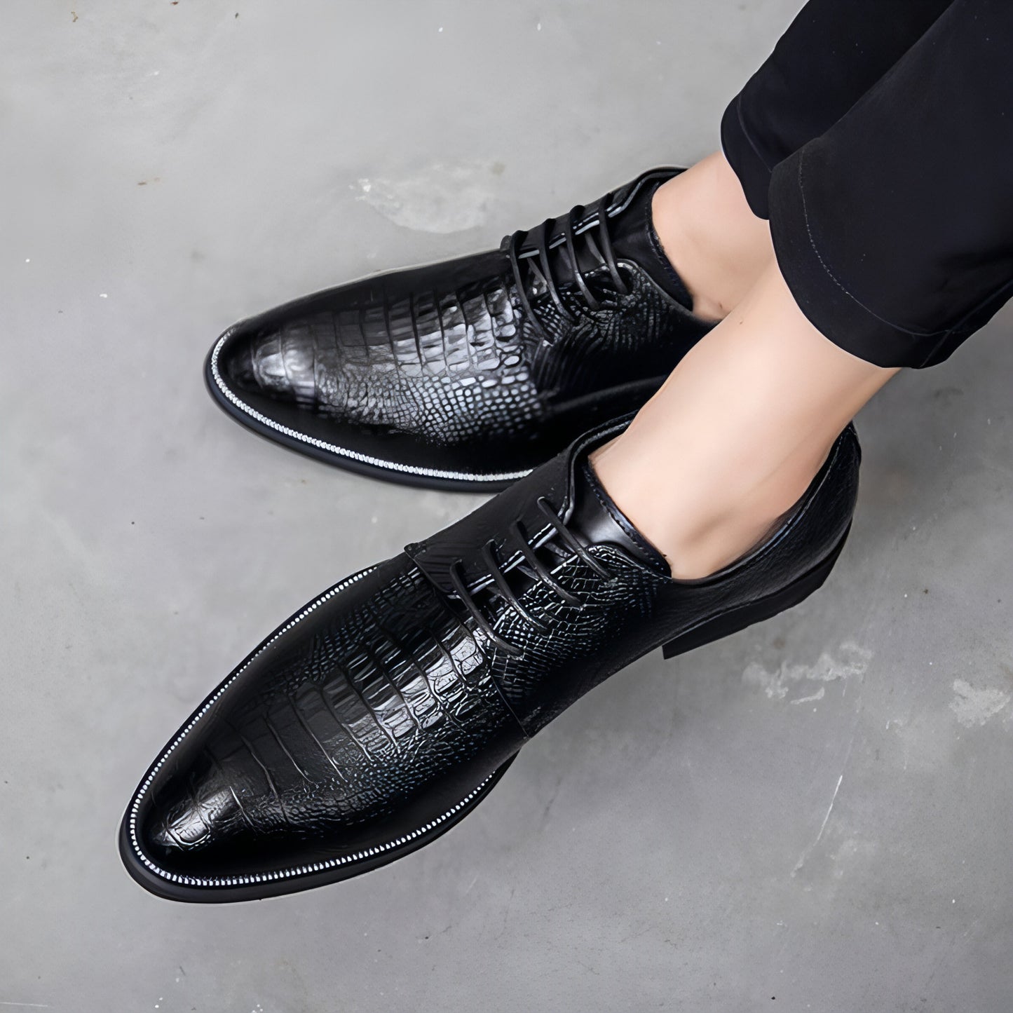 Men's business shoes