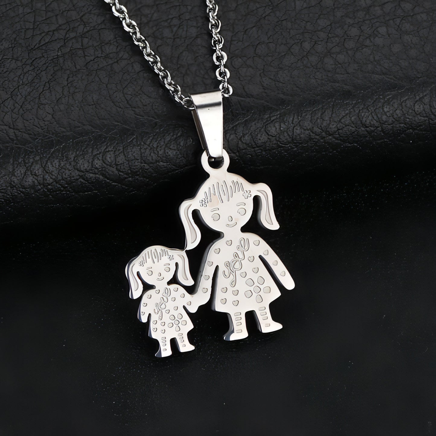 Warm family pendant series