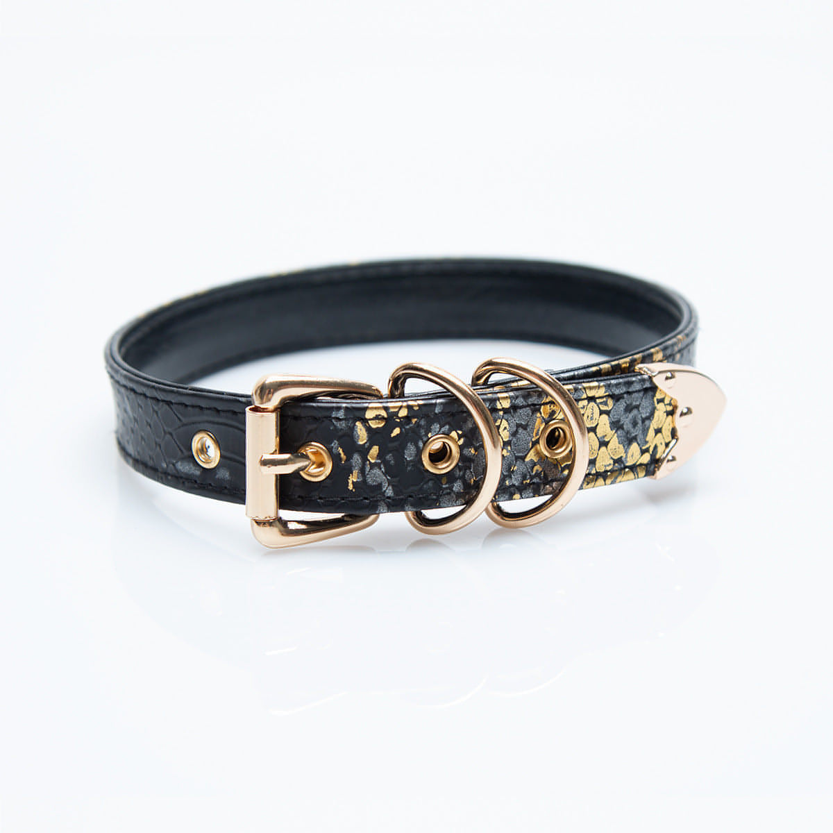 Creative And Minimalist Letter Snake Patterned Leather Collar