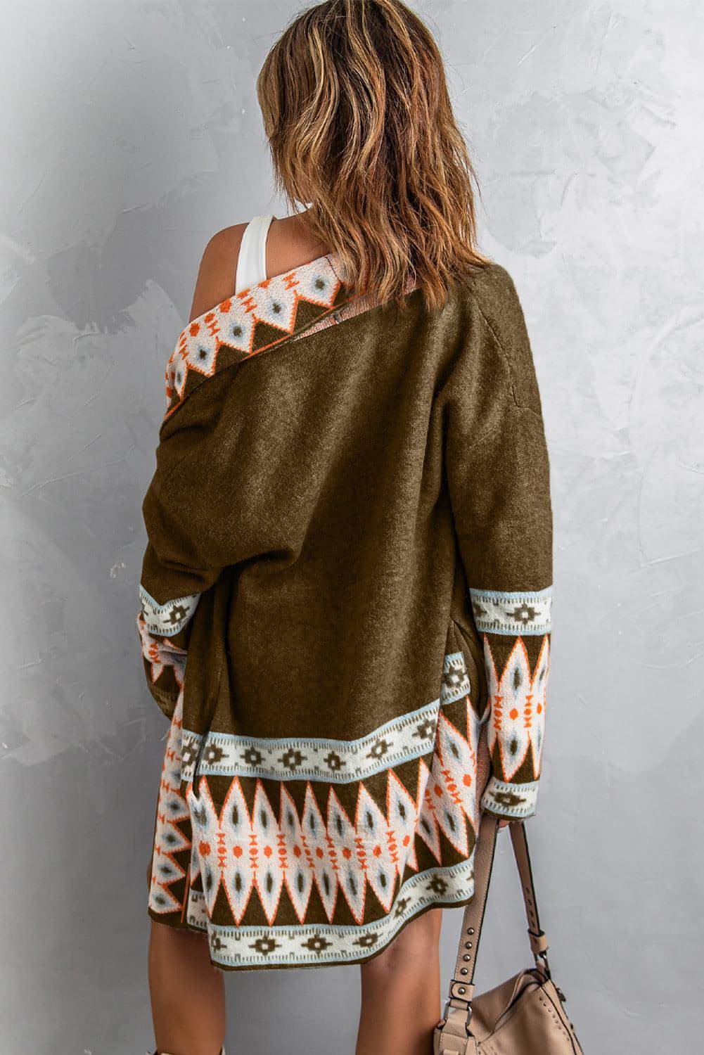 Brun Aztec Print Strikket cardigan med åpen front foran