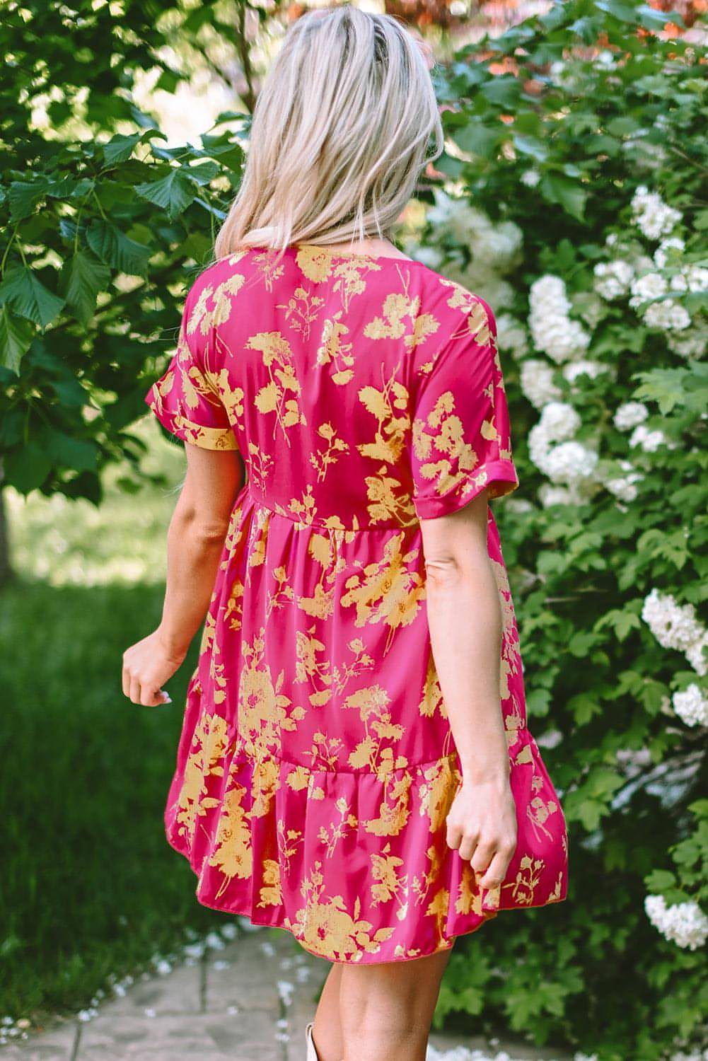 Vestido camisero con mangas murciélago y estampado floral de rosas