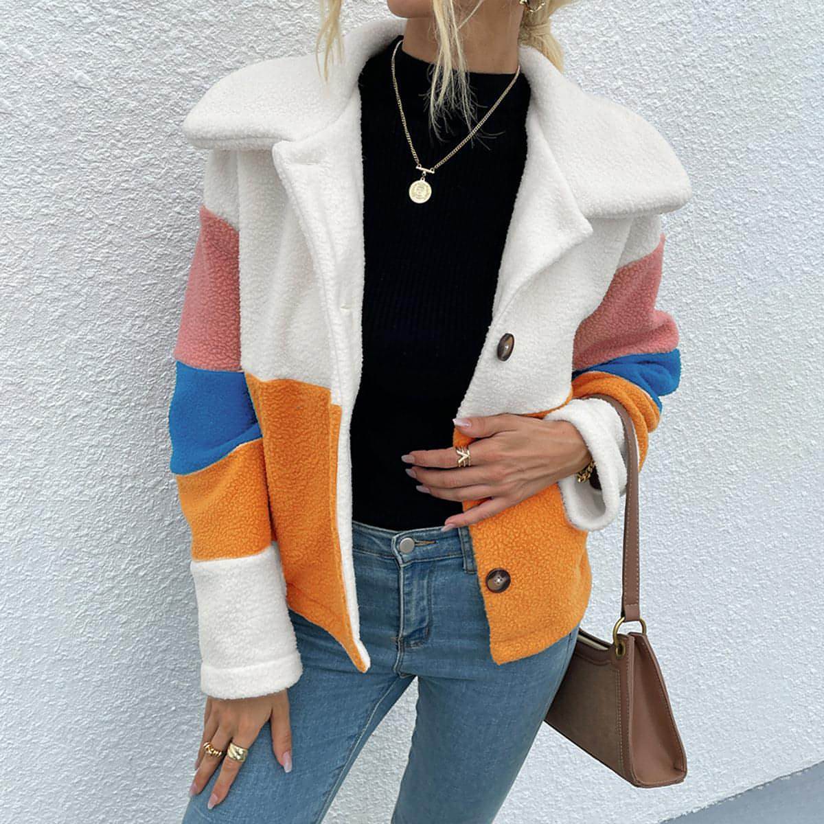 Chaqueta con cuello abotonado y bloques de colores brillantes