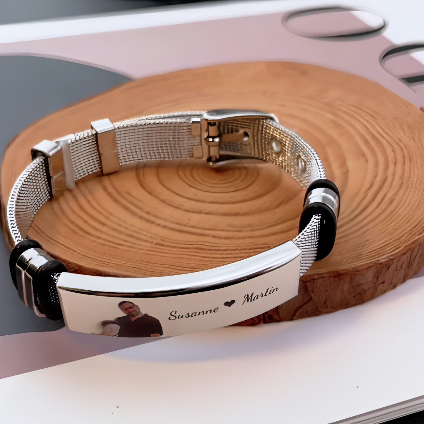 Stainless Steel Mesh Strap Bracelet – Sleek & Durable Design