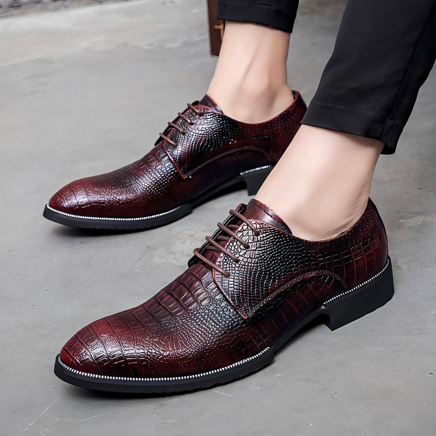 Men's business shoes