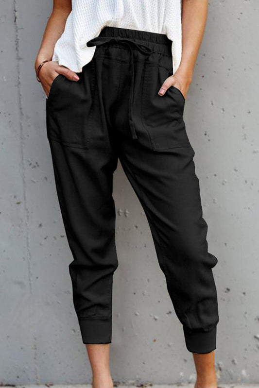 Pantalones casuales negros con bolsillos