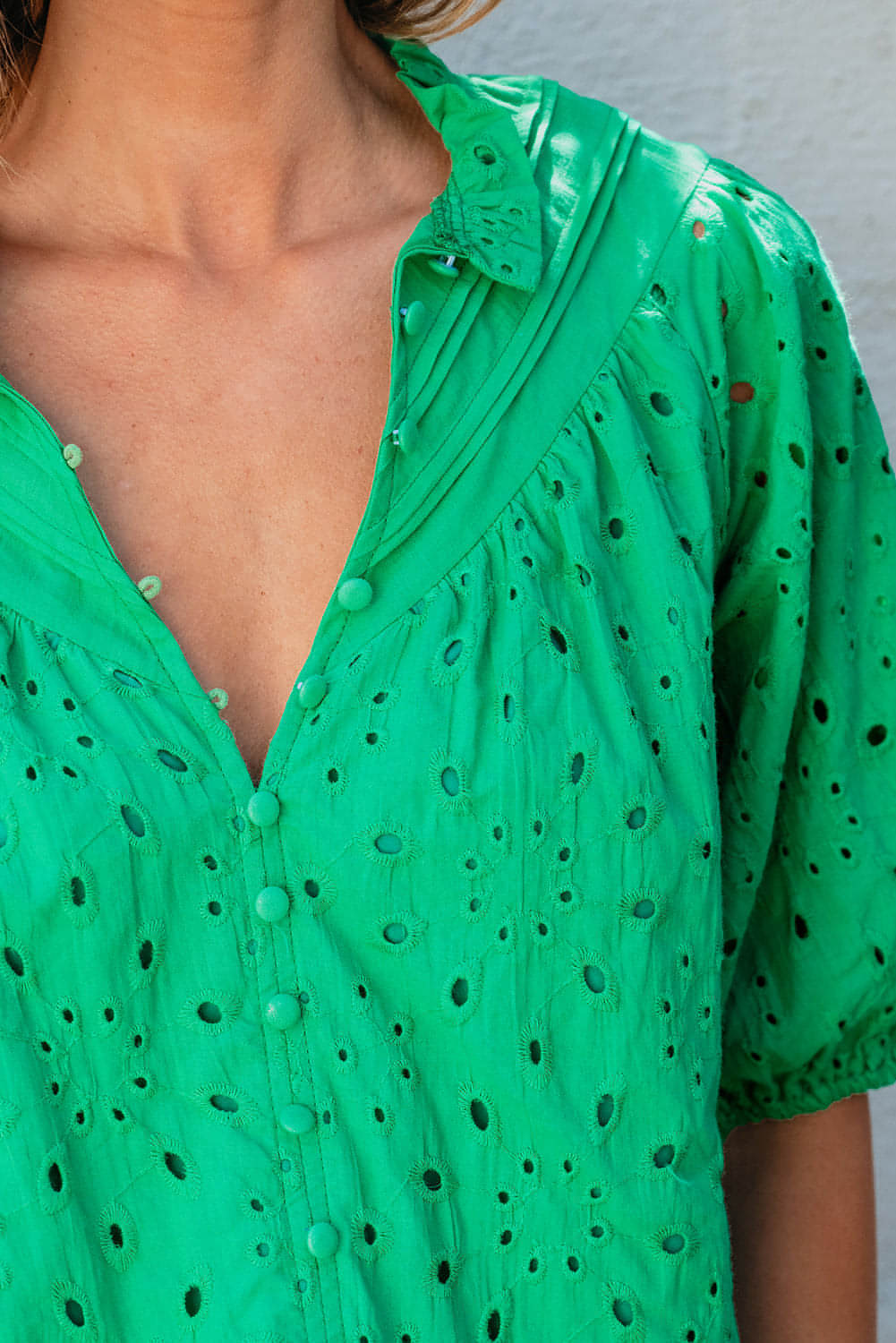 Green Flower Embroidered Hollow-out Puff Sleeve Blouse