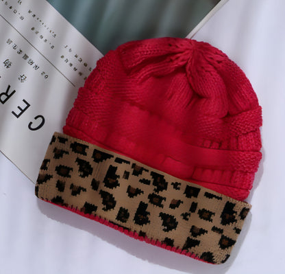 Ladies Autumn Winter Leopard Print Cuffed Acrylic Knitted Hat