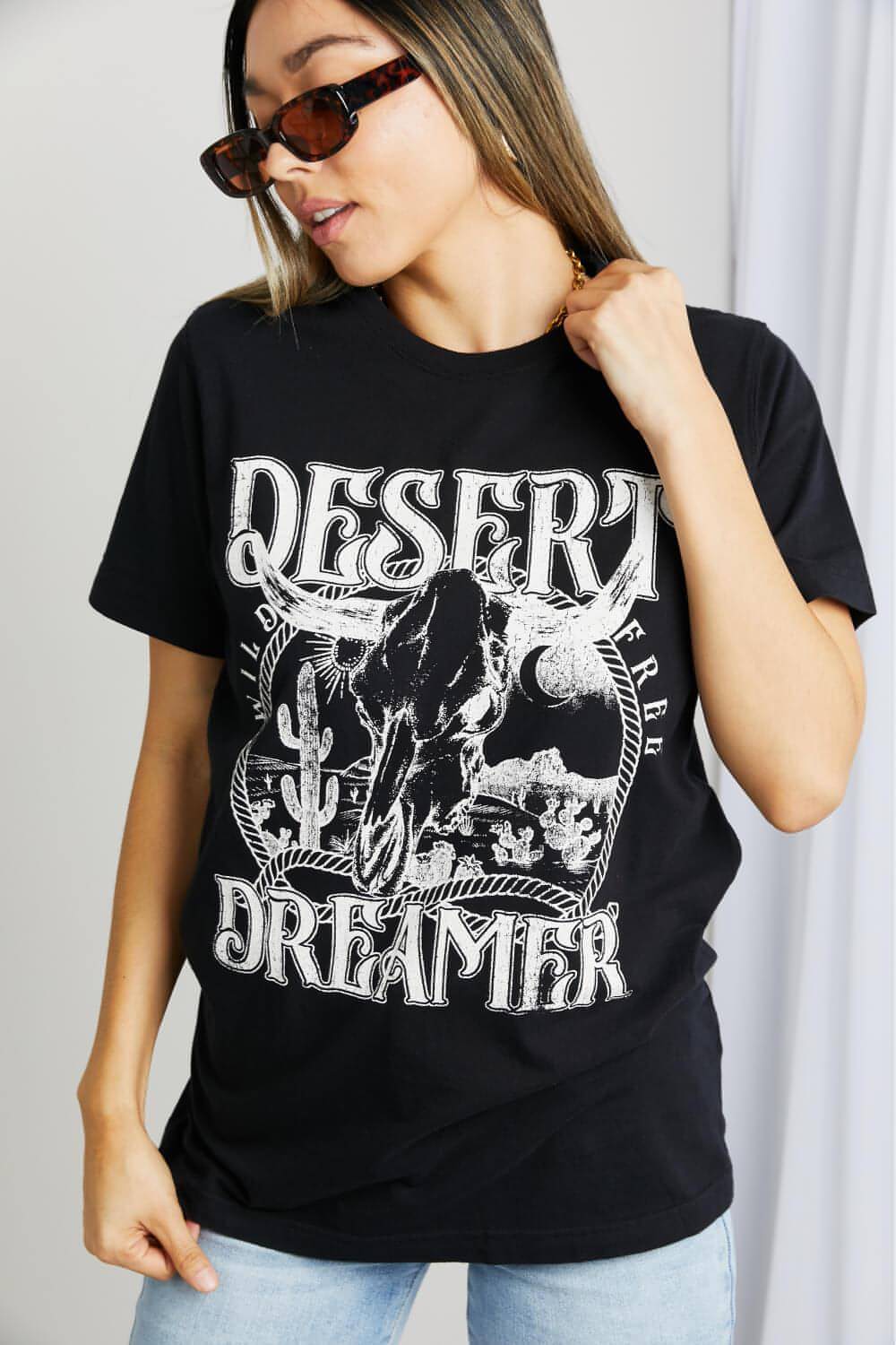 Tee gráfica do Desert Dreamer em tamanho grande mineb