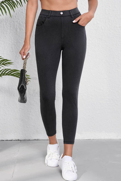 Schwarze Skinny-Fit-Jeans mit knöchelhohem Bund