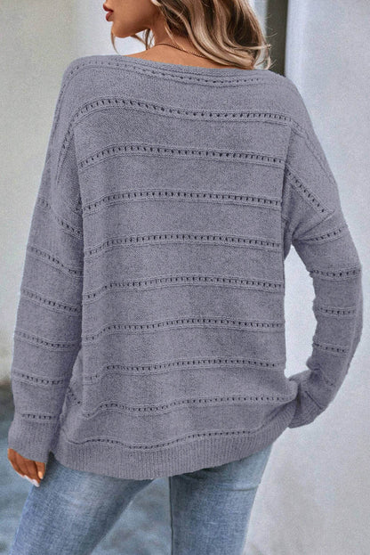 Maglione lavorato a maglia pointelle con scollo a barchetta e spalle scese grigio chiaro