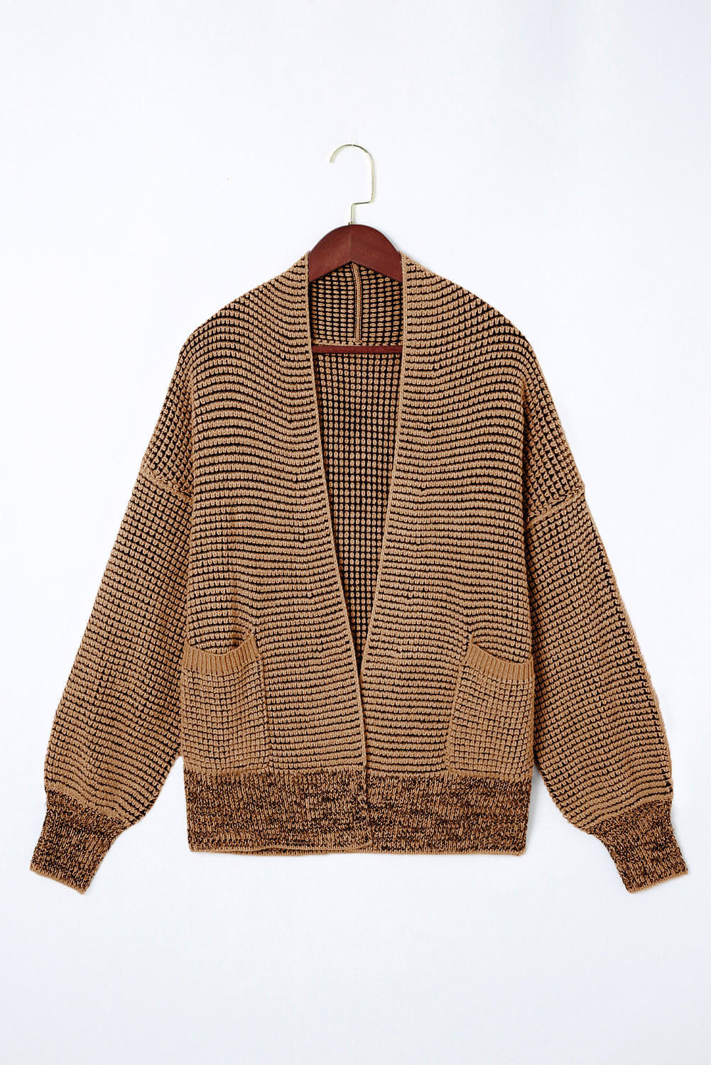 Brauner, grob gestrickter Cardigan mit übergroßem Kragen und Waffelmuster