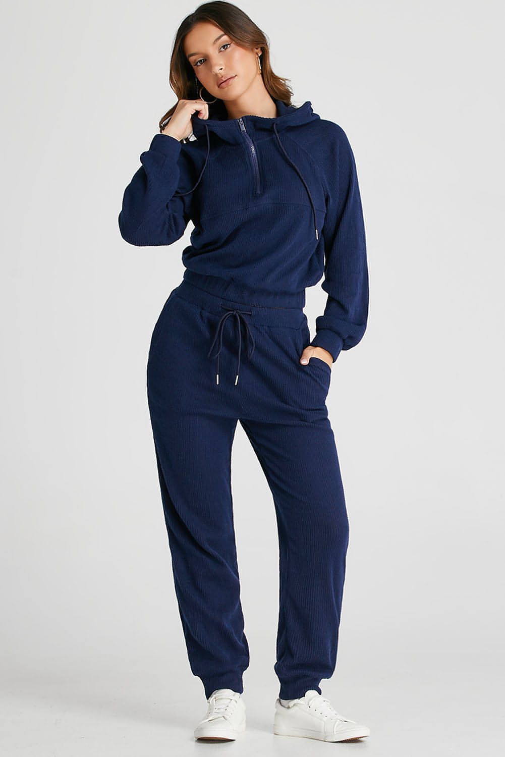 Marineblauwe geribbelde gebreide cropped hoodie en joggingbroek met trekkoord