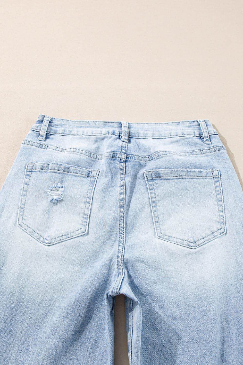 Beau Blue Light Lave jeans angustiados