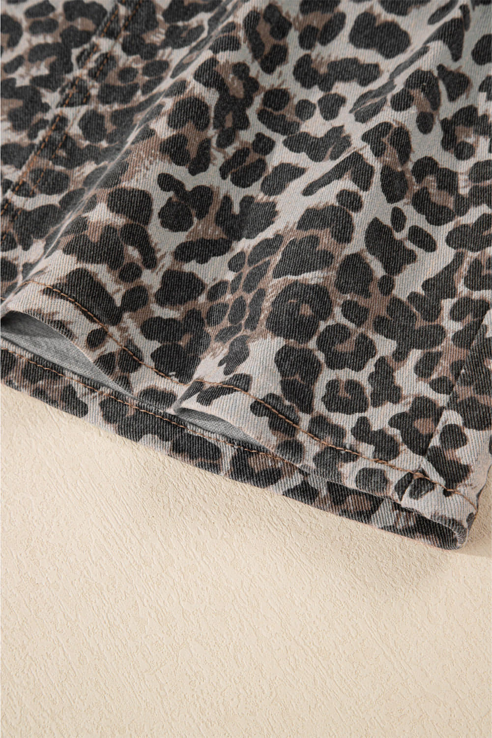 Kaki leopard denim minikjol