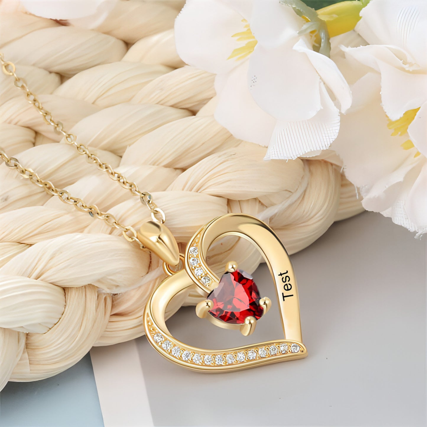 Ladies Elegant Heart Zircon Love Pendant Necklace