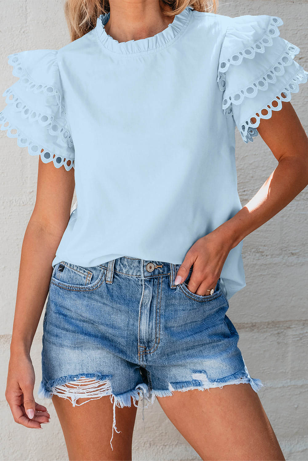 Beau Blue Layered Ric Rac Cap erme fylt hals bluse