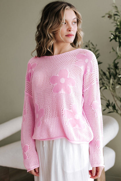 Maglione con spalle scese in maglia lavorata a fiore grande rosa chiaro