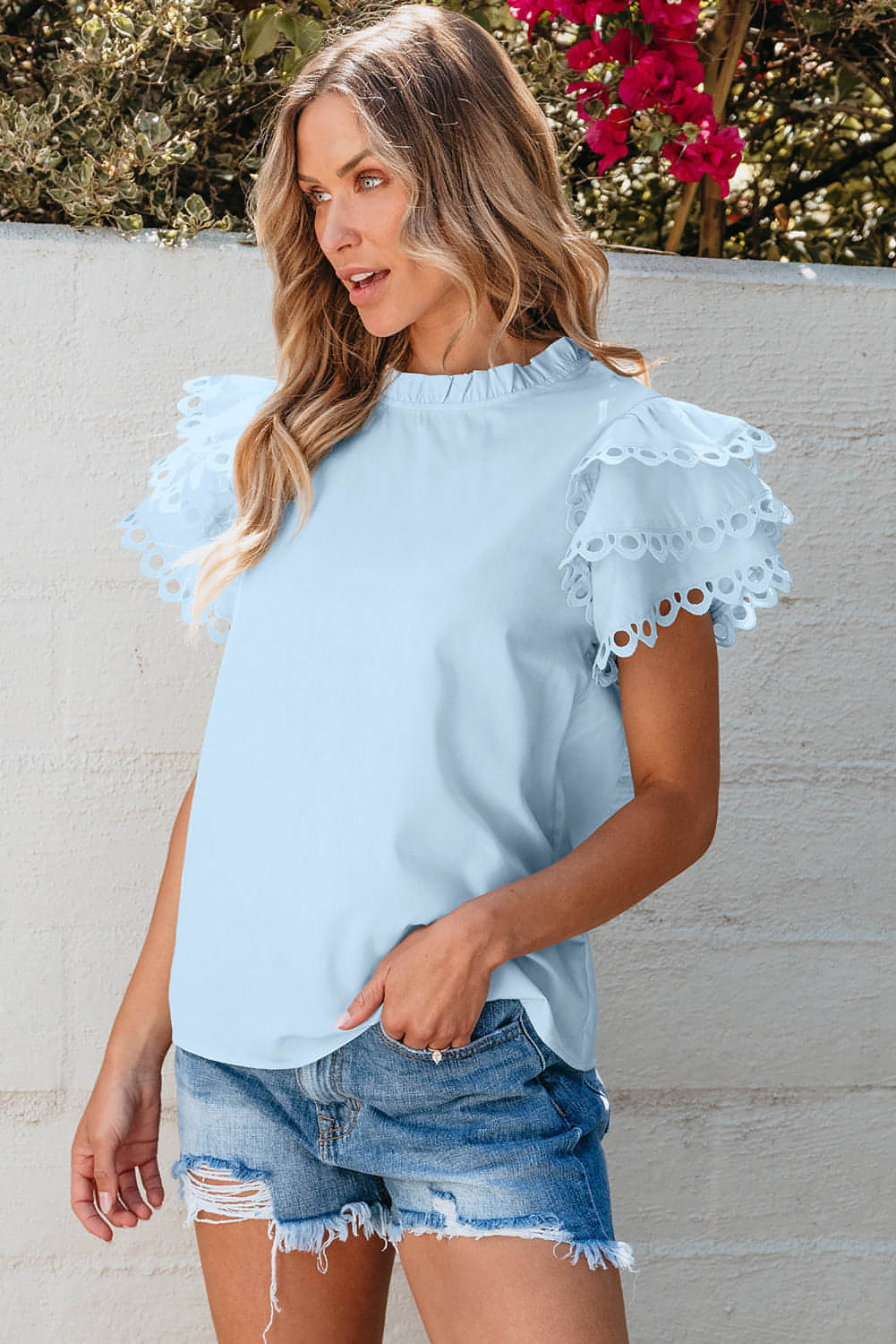 Beau Blue Layered Ric Rac Cap erme fylt hals bluse