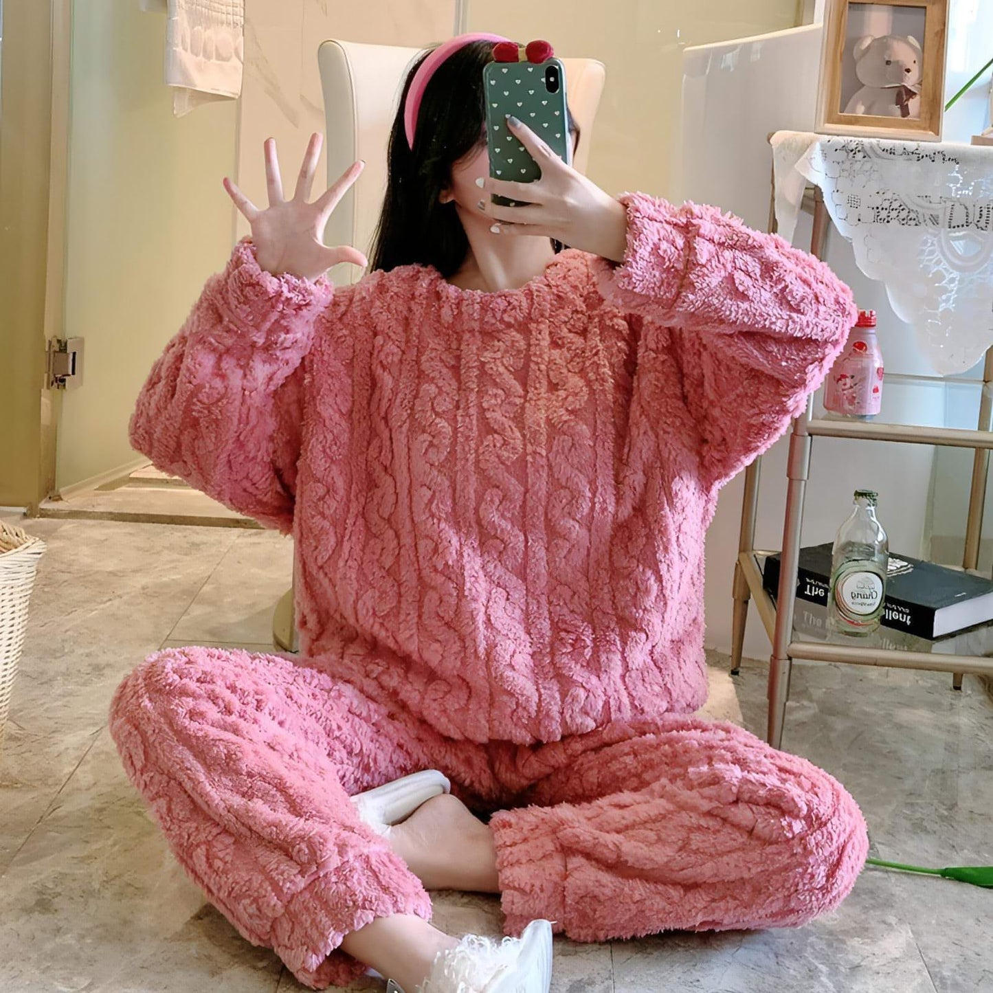 Thick Fleece Pajamas Women's Thermal Round-neck Flannel Homewear Suit