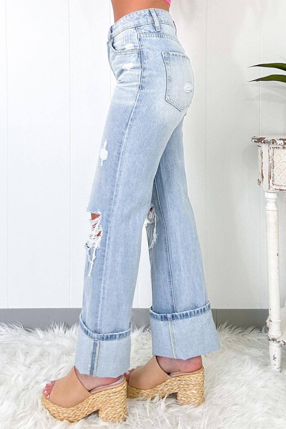 Beau Blue Light Lave jeans angustiados