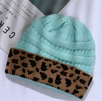 Ladies Autumn Winter Leopard Print Cuffed Acrylic Knitted Hat