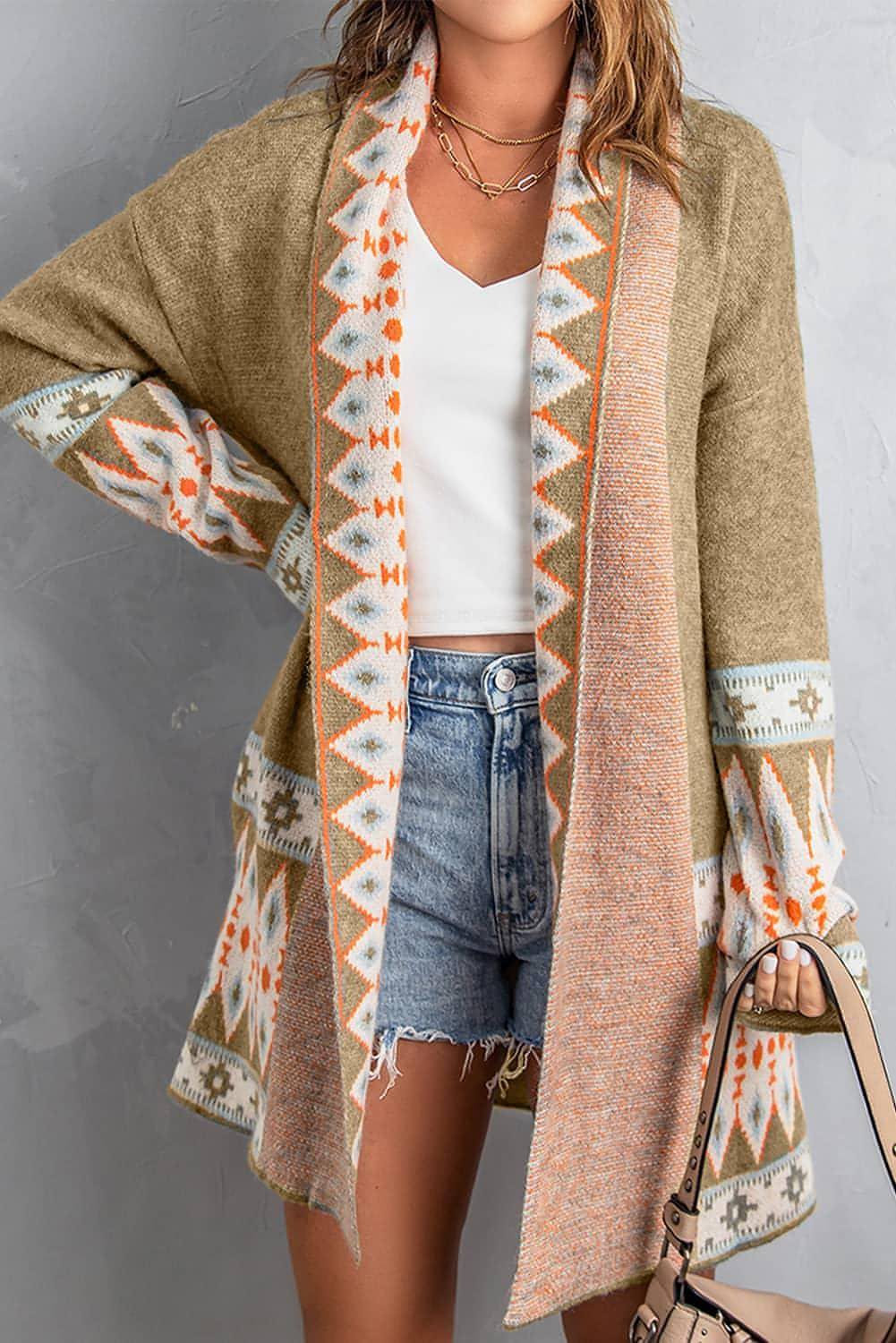 Khaki Aztec Print Strikket cardigan med åpen front foran