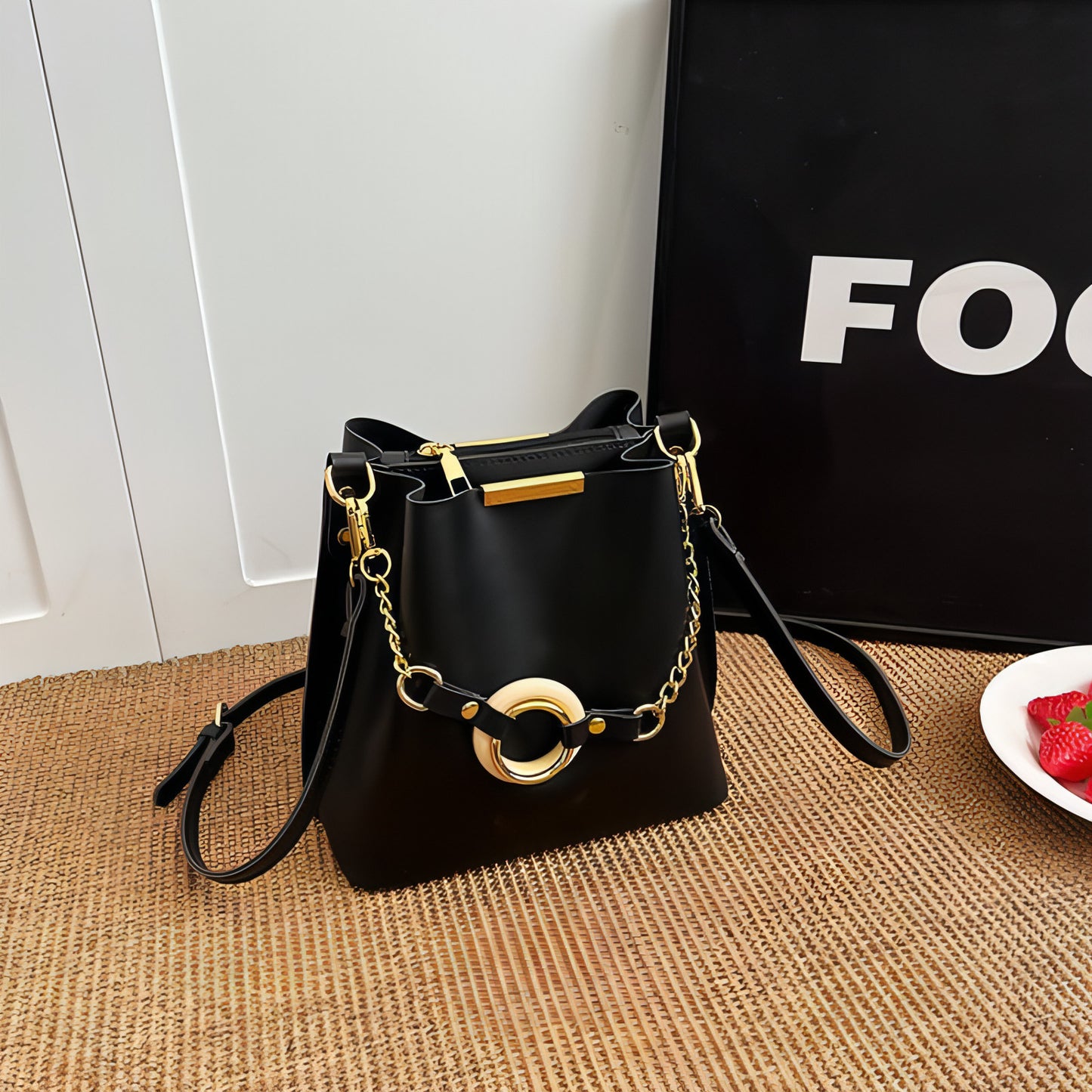 Women's Fashionable Simple Shoulder Bag