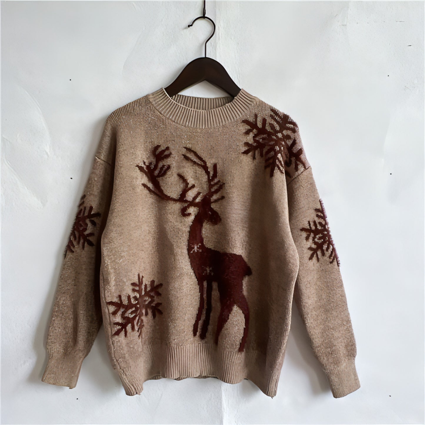 Women's Fashion Round Neck Long Sleeve Knitted Christmas Sweater