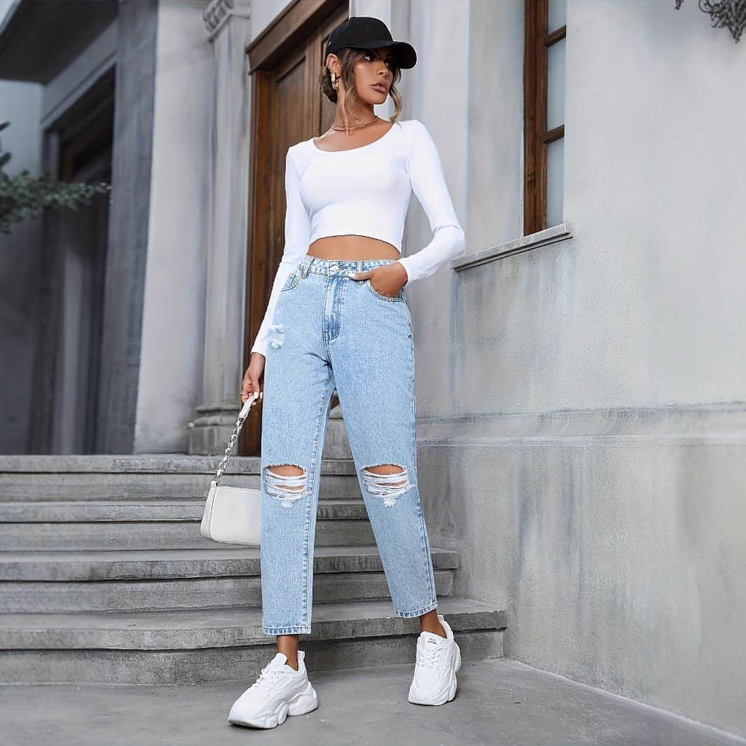 Women's Casual Loose Straight Ripped Denim Jeans