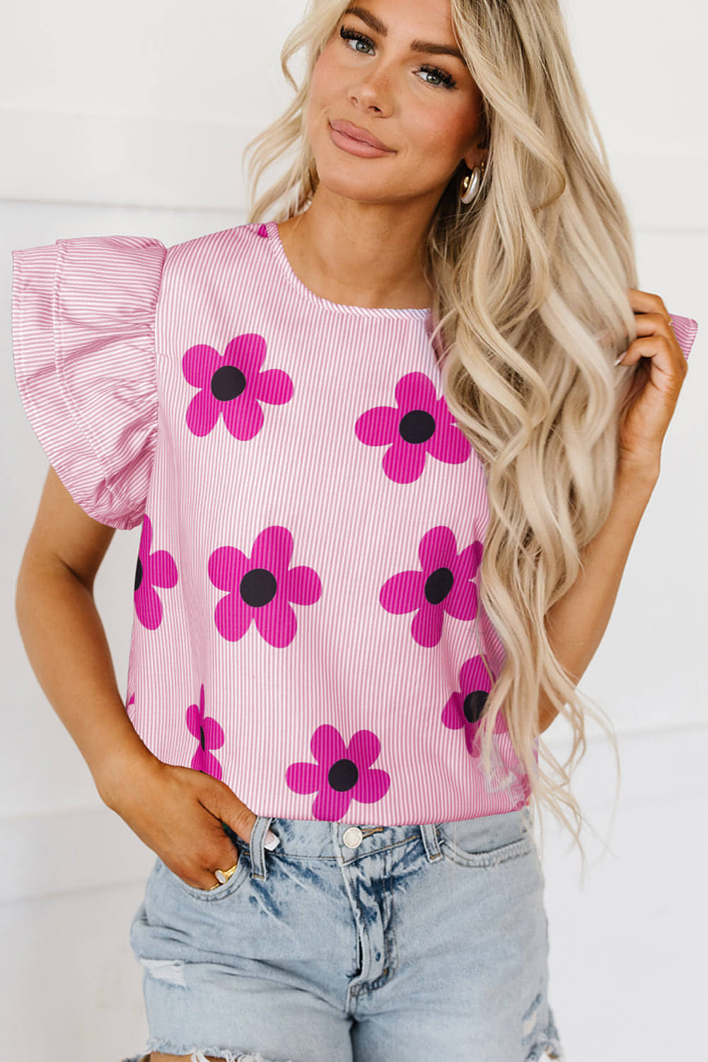 Rosa Pinstripe Floral Print Ruffled Flutter Sleeve Bluse