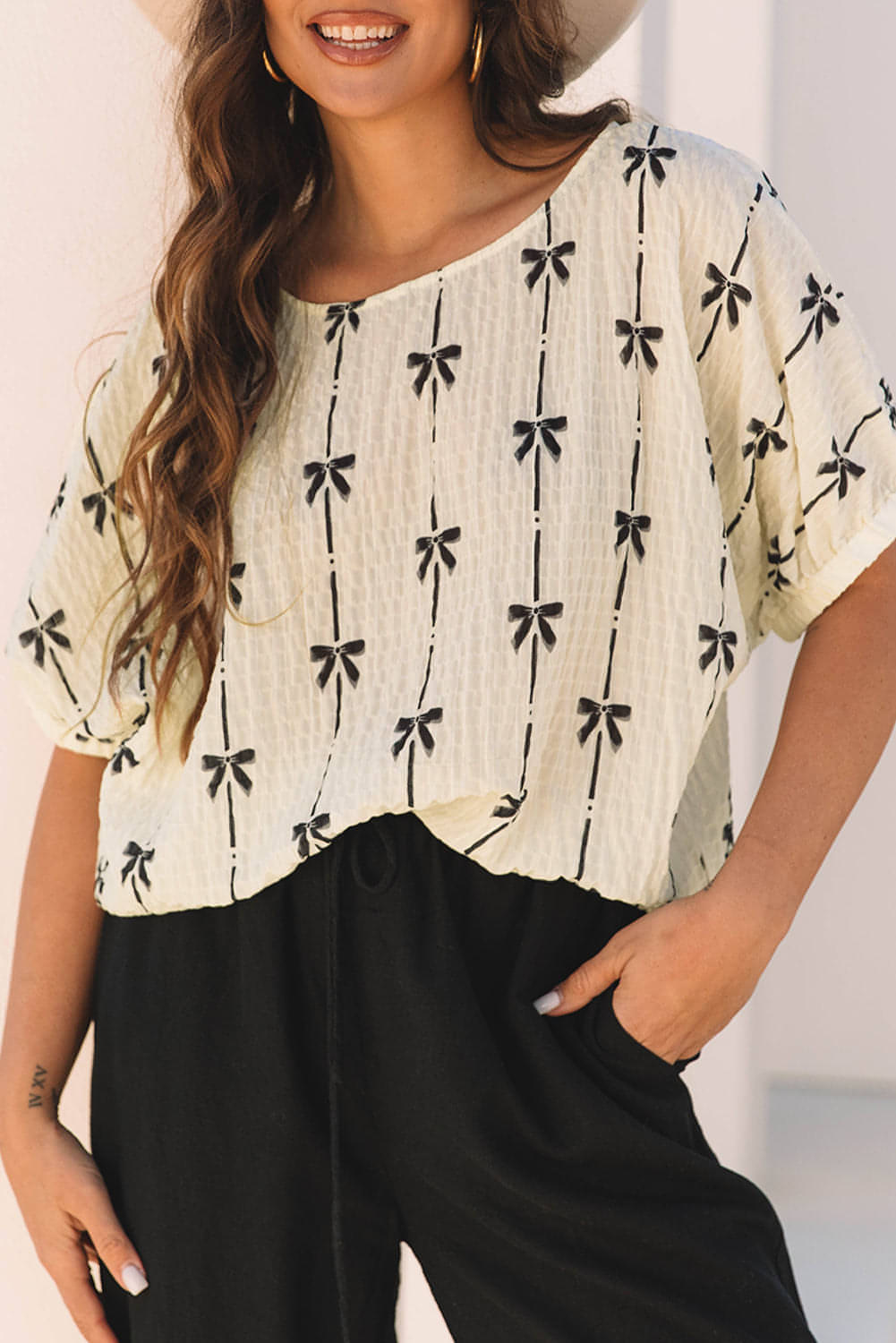 Beige Bow Print Puff Short Sleeve Top