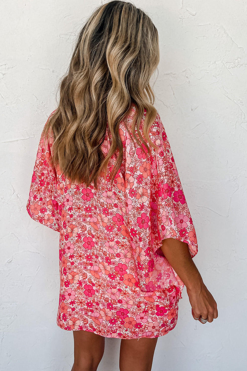 Pink boho floral v vratu kimono v stilu bluza