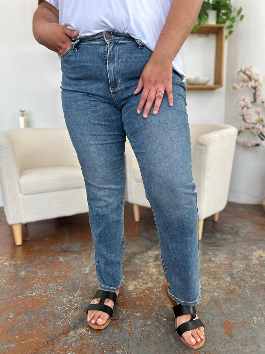 Jeans dritti a vita alta a grandezza naturale Judy blu