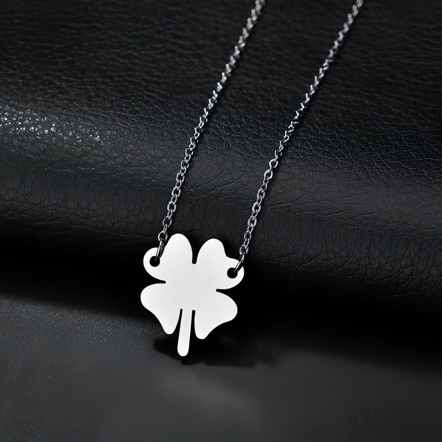 Ladies Stainless Steel Lucky Four-leaf Clover Necklace Lettering Clavicle Chain