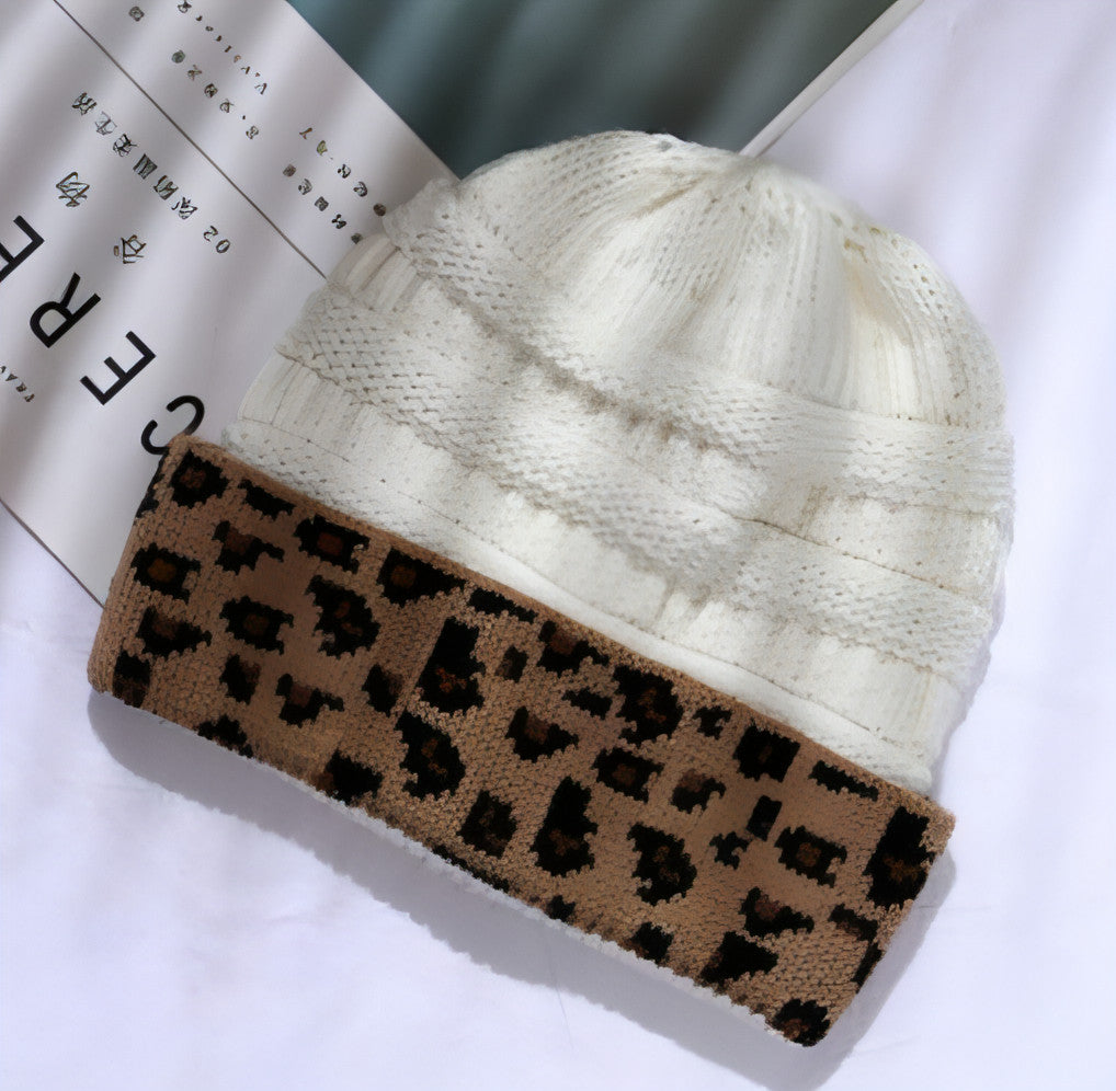 Ladies Autumn Winter Leopard Print Cuffed Acrylic Knitted Hat