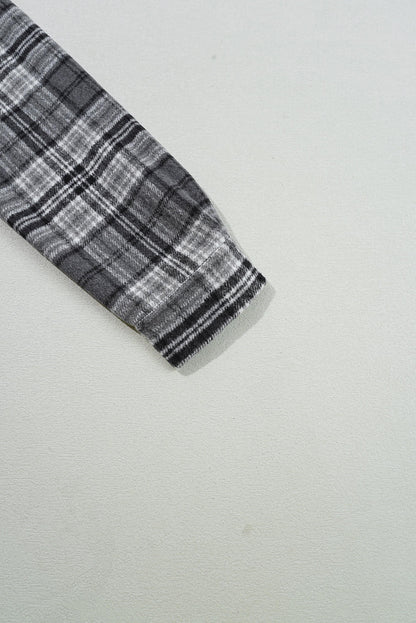 Black Plaid -Druckklappe Taschen kontrastieren Kapuze mit loser Shacket